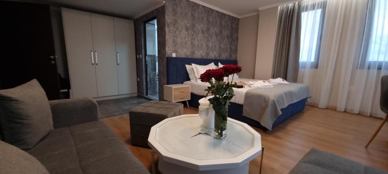 Gorni Dŭbnik Park Hotel Viasport מראה חיצוני תמונה